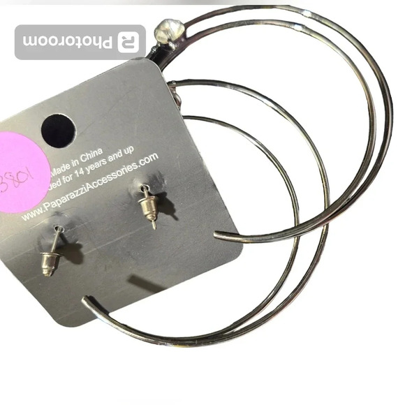 Paparazzi Large Black Hoop Earrings - Picture 2 of 2